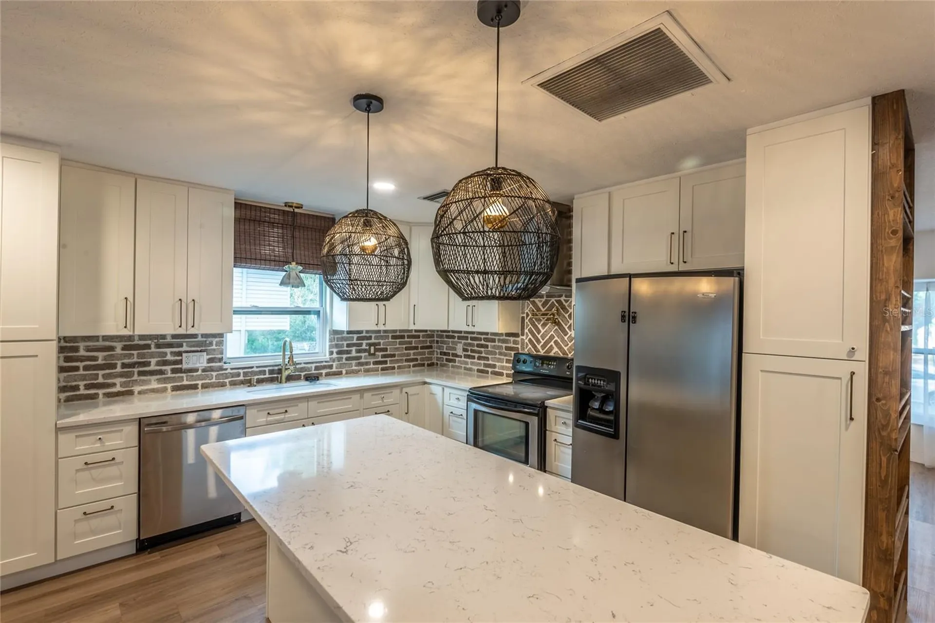 518 Crestover Drive Tampa FL 33617