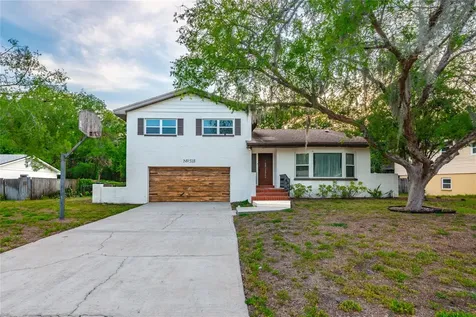 518 Crestover Drive Tampa FL 33617