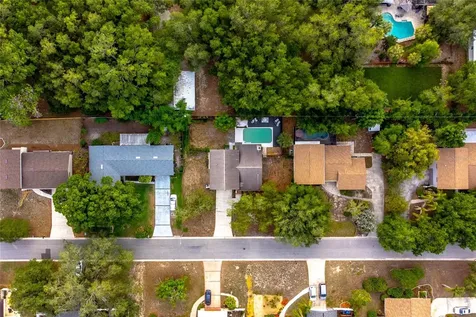 518 Crestover Drive Tampa FL 33617