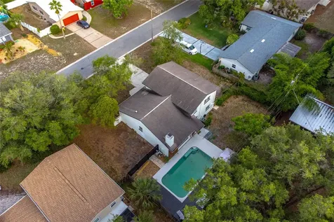 518 Crestover Drive Tampa FL 33617