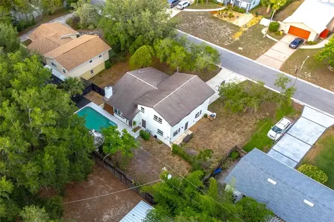 518 Crestover Drive Tampa FL 33617
