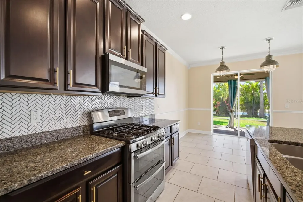 6926 Old Benton Drive Apollo Beach FL 33572