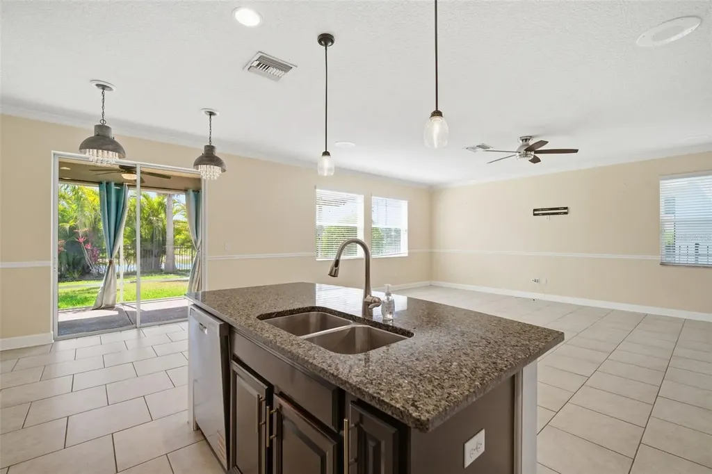 6926 Old Benton Drive Apollo Beach FL 33572