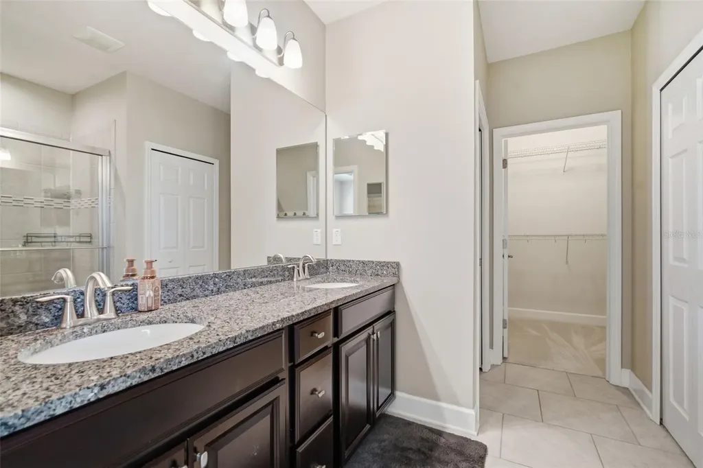 6926 Old Benton Drive Apollo Beach FL 33572