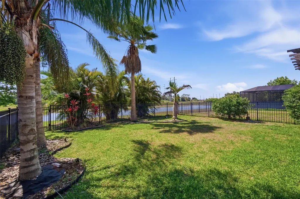 6926 Old Benton Drive Apollo Beach FL 33572