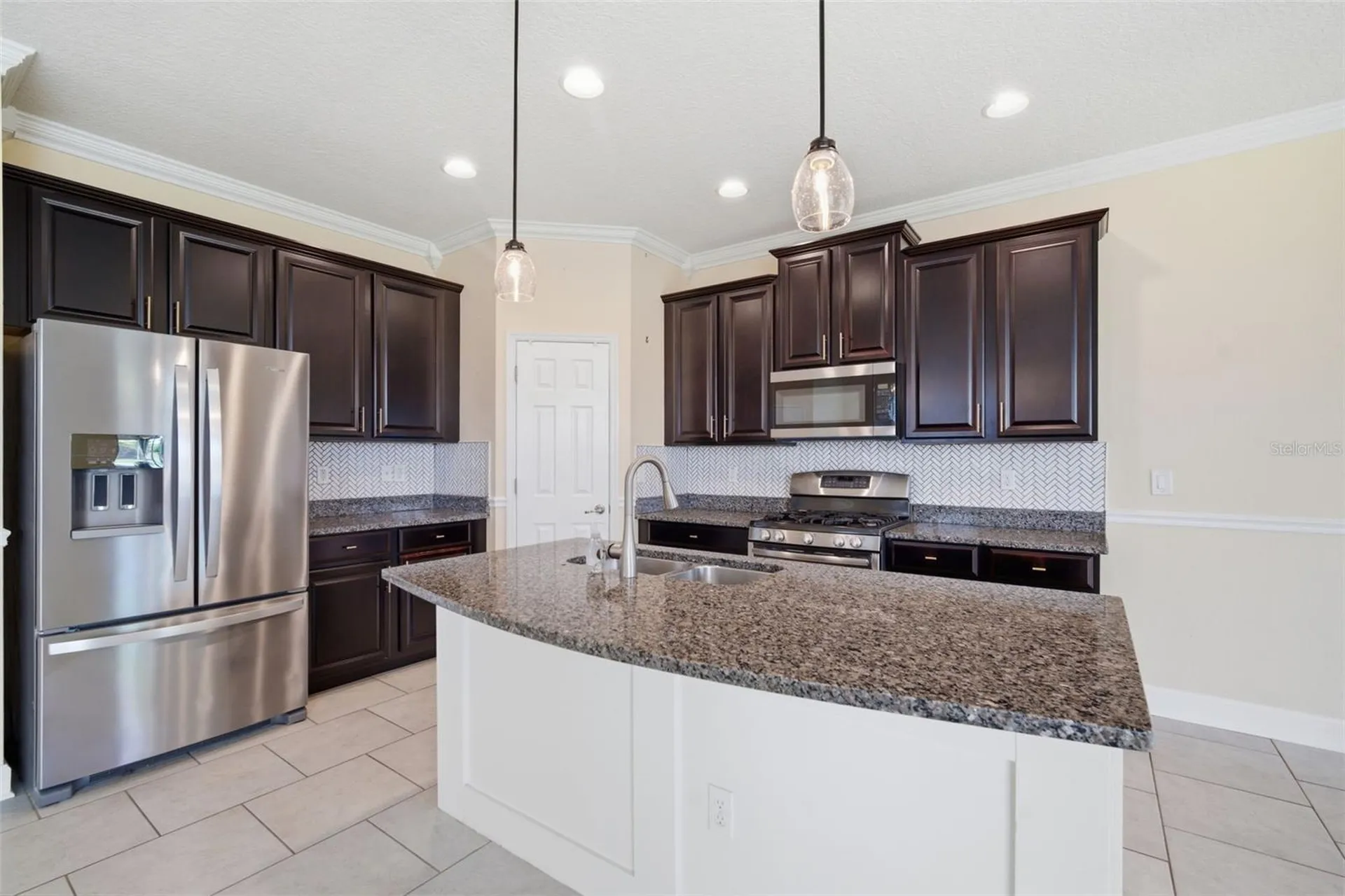 6926 Old Benton Drive Apollo Beach FL 33572