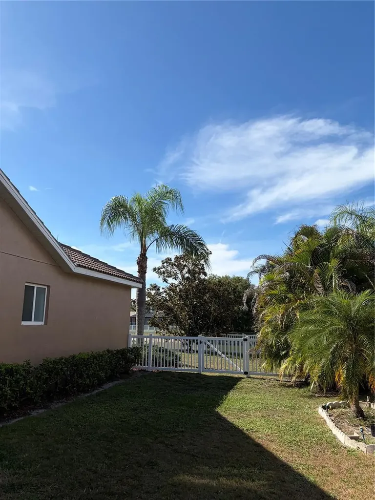 7779 Arolla Pine Boulevard Sarasota FL 34240