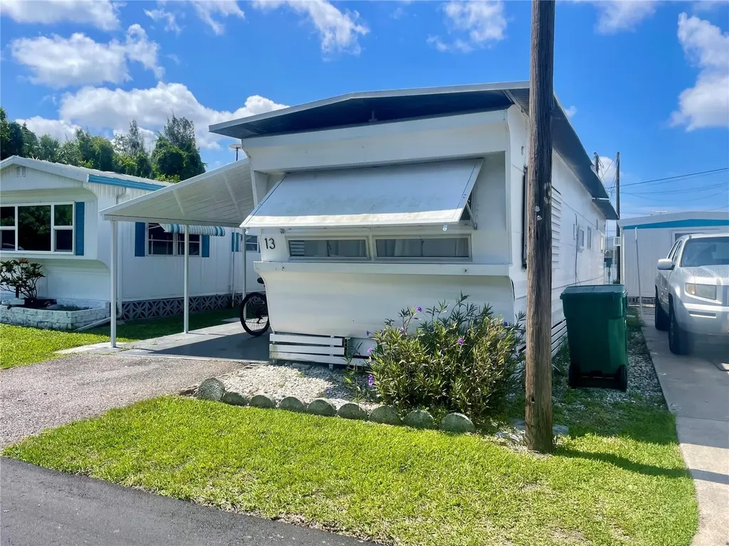 13 Tennessee Street Palmetto FL 34221