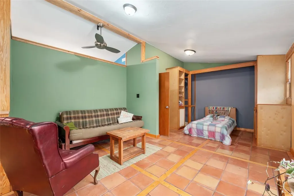 4912 NW 170th Street Alachua FL 32615
