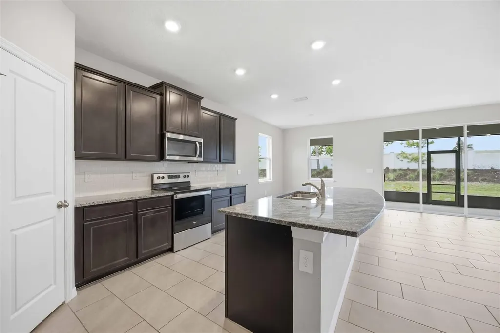 5719 Woodland Sage Drive Sarasota FL 34238