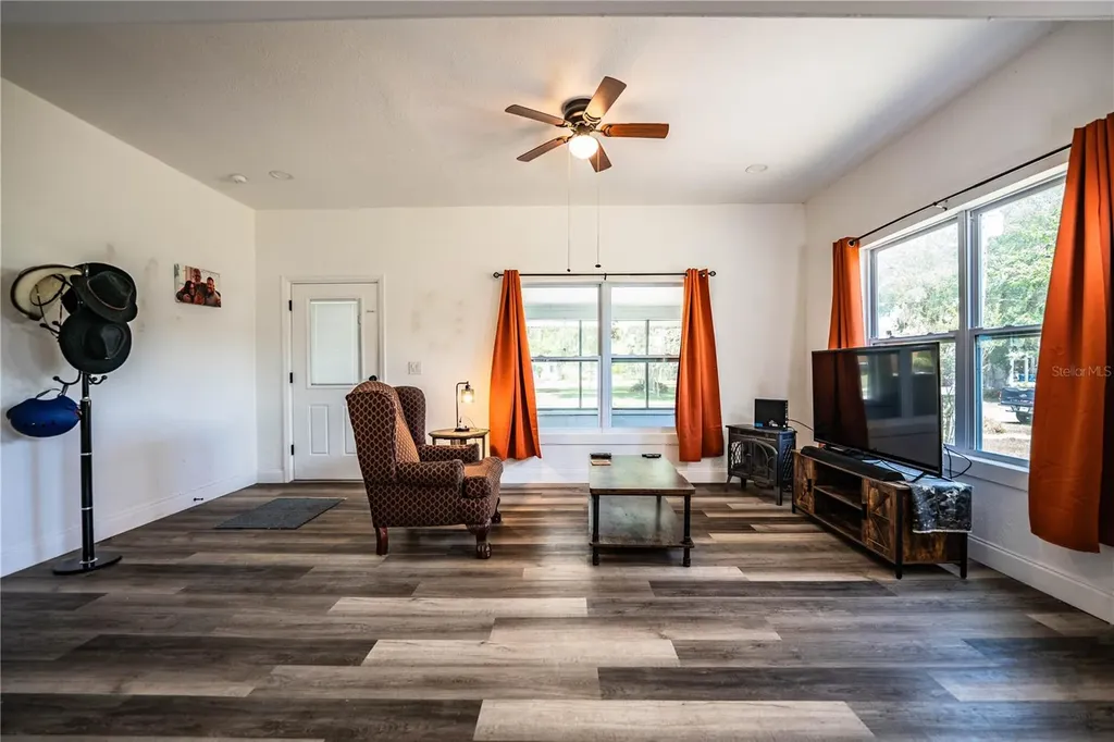 113 SE Pine Avenue Fort Meade FL 33841