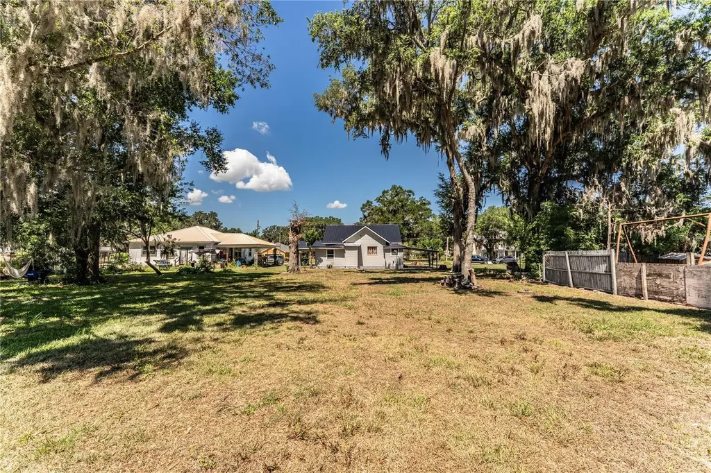 113 SE Pine Avenue Fort Meade FL 33841