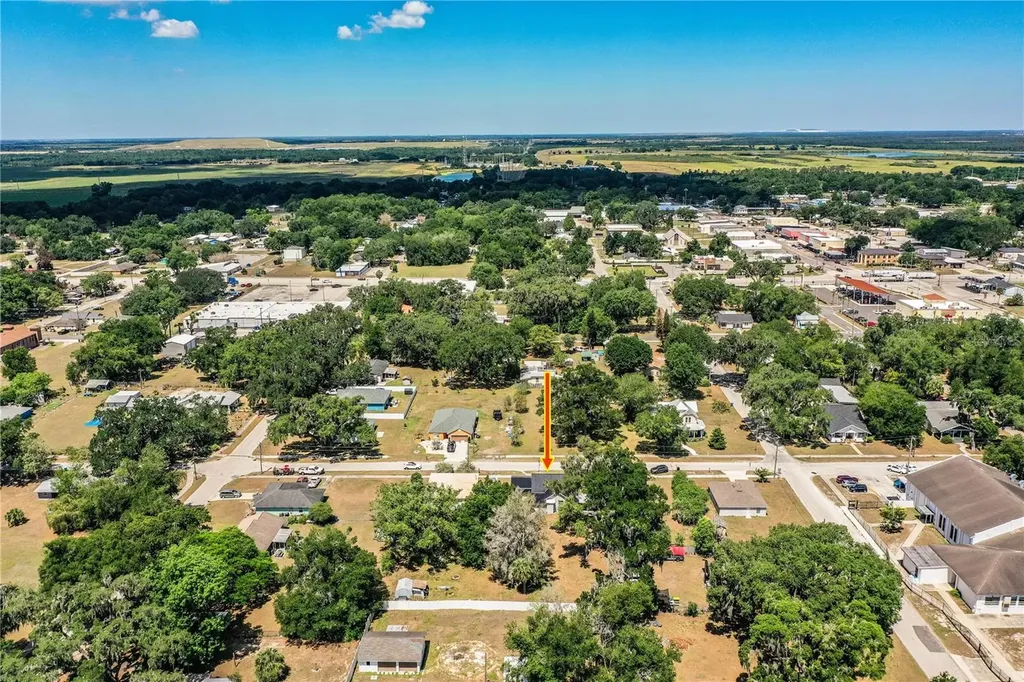 113 SE Pine Avenue Fort Meade FL 33841