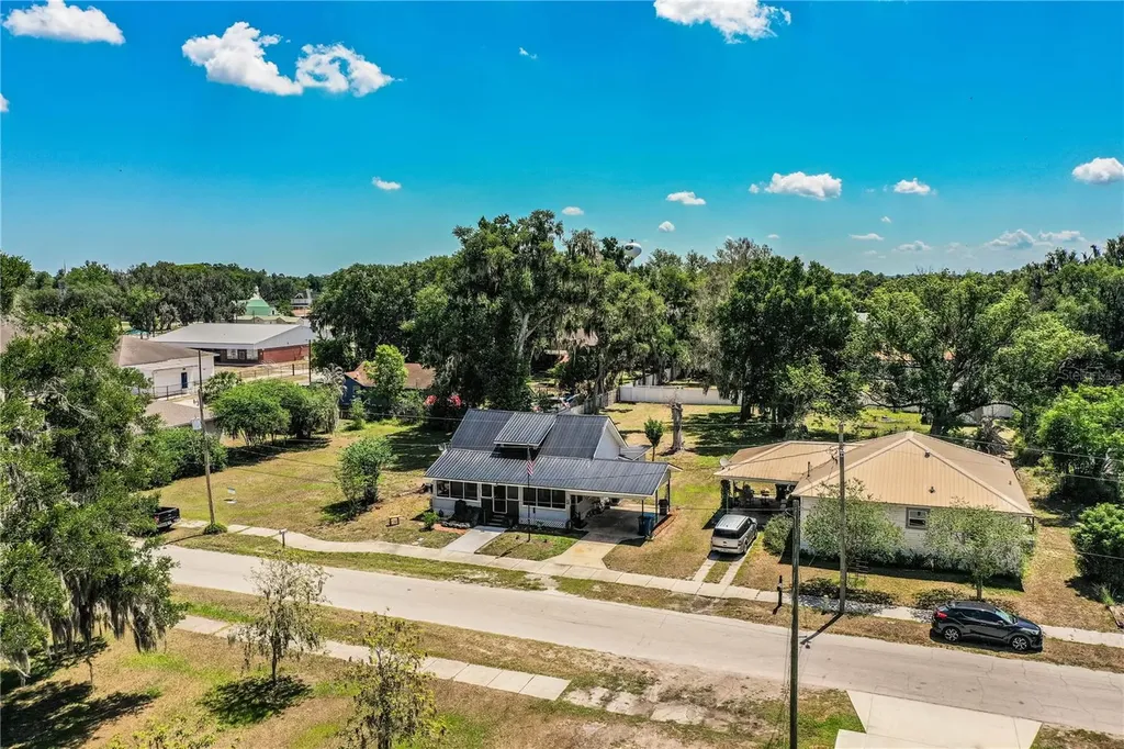 113 SE Pine Avenue Fort Meade FL 33841