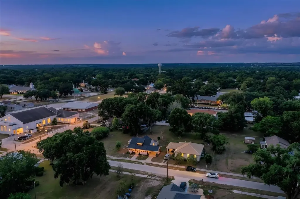 113 SE Pine Avenue Fort Meade FL 33841