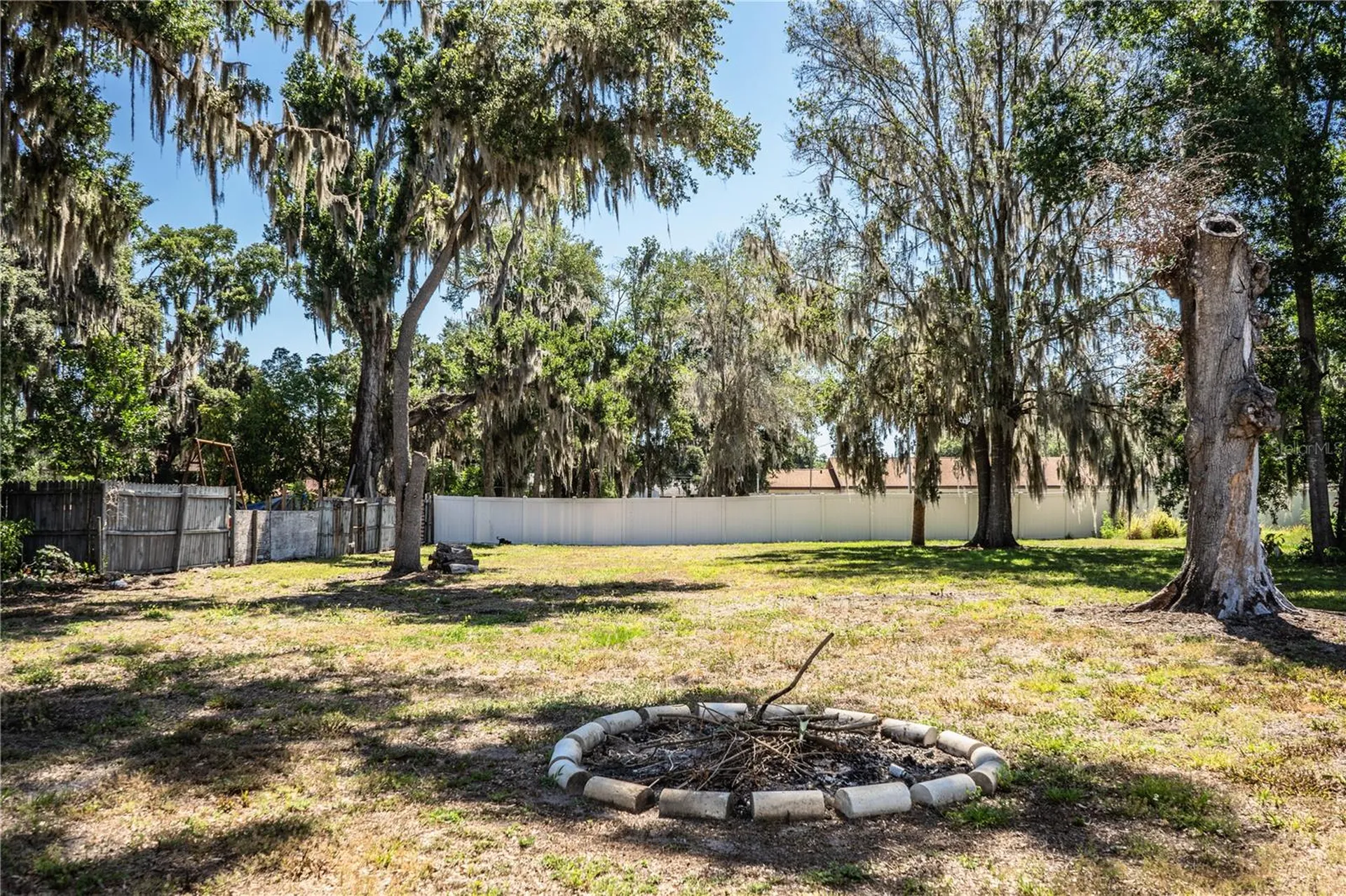 113 SE Pine Avenue Fort Meade FL 33841