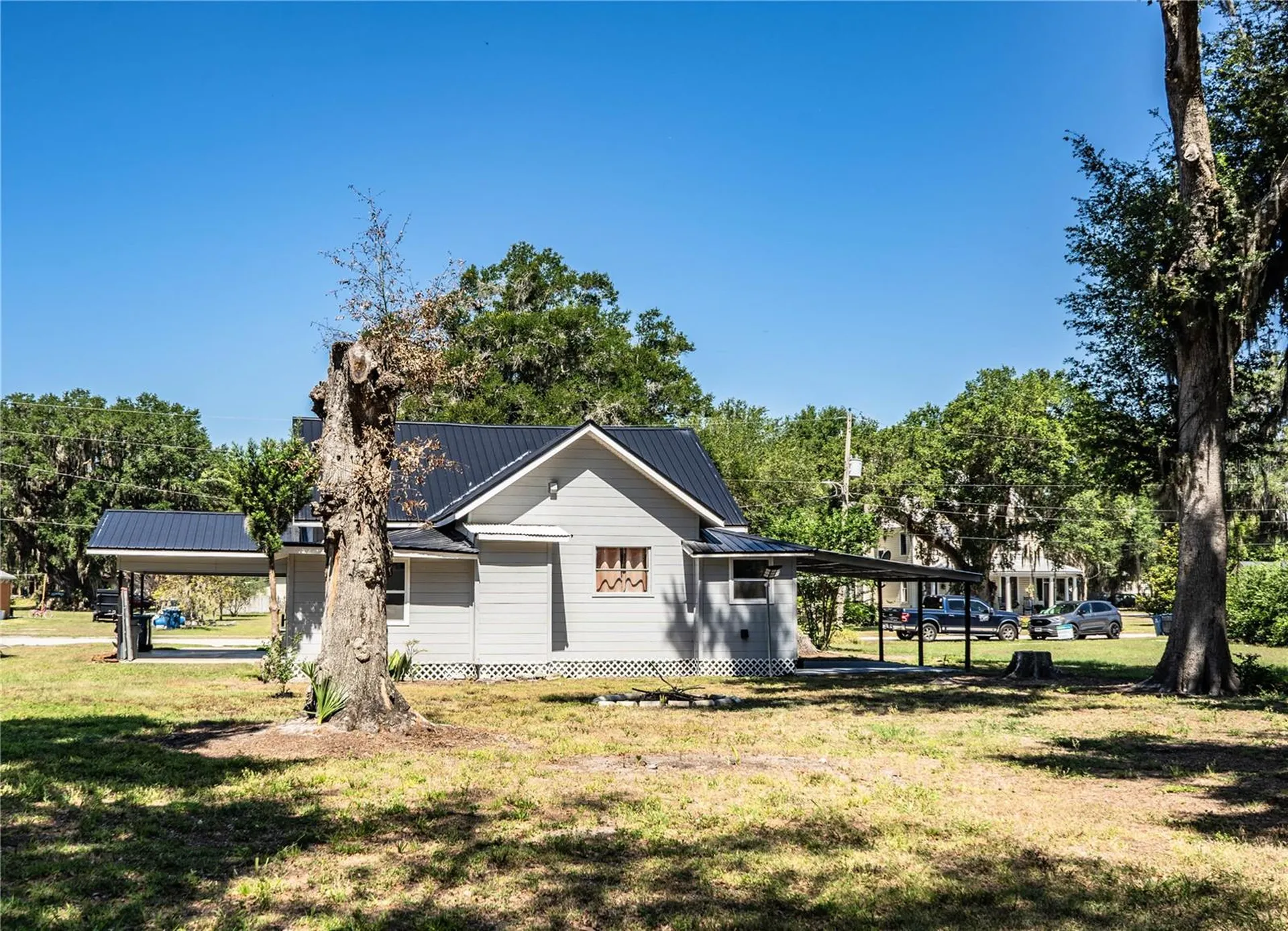 113 SE Pine Avenue Fort Meade FL 33841