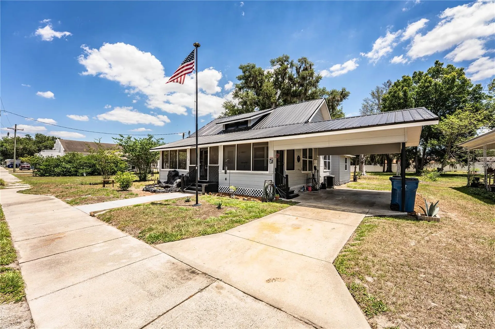 113 SE Pine Avenue Fort Meade FL 33841
