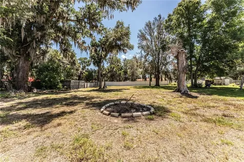 113 SE Pine Avenue Fort Meade FL 33841