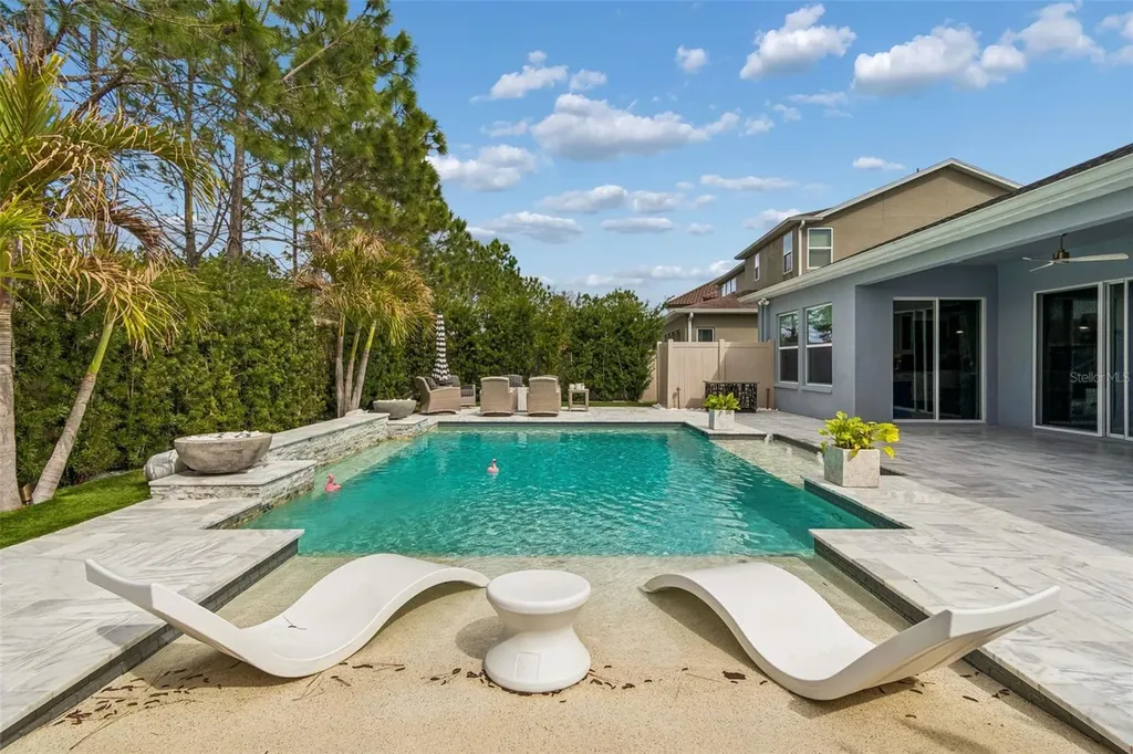 18316 Leafmore Street Lutz FL 33548