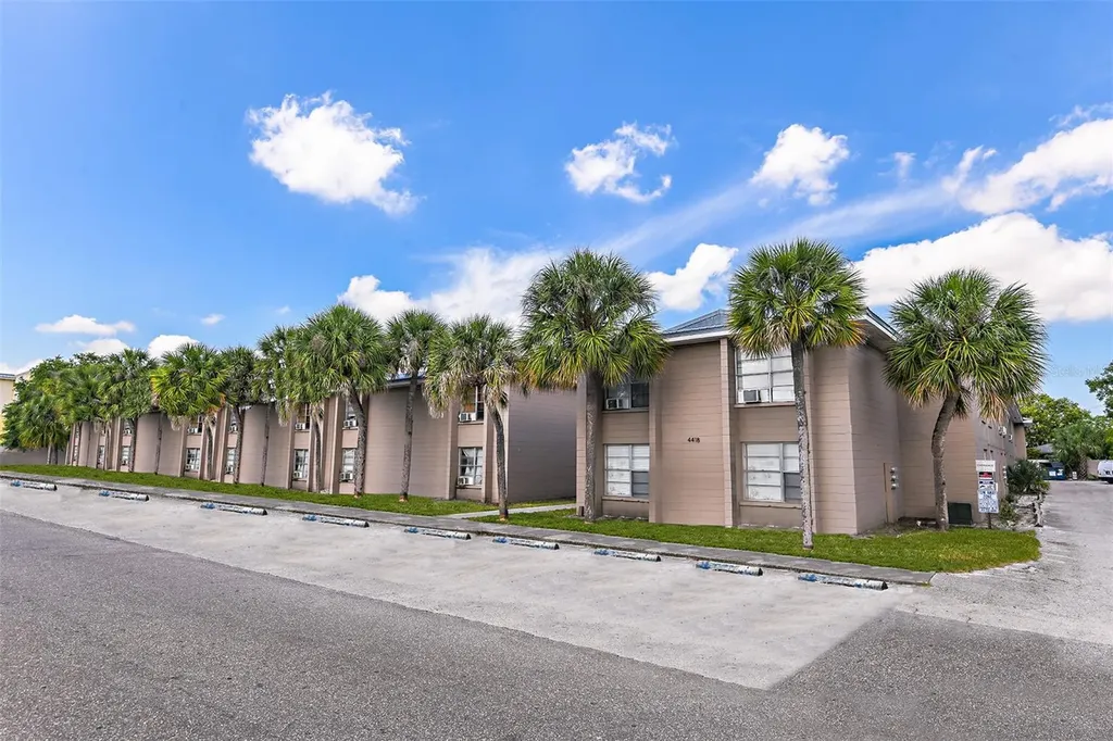 4410 N Hale Avenue Tampa FL 33614