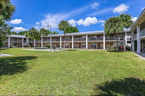 4410 N Hale Avenue Tampa FL 33614