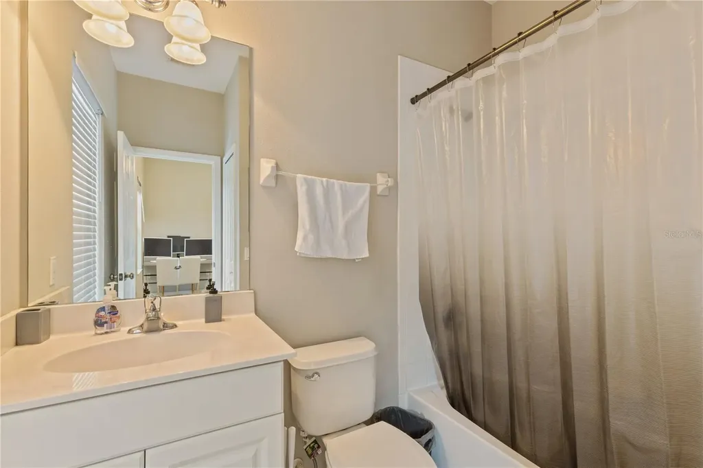 5650 Simonton Street Bradenton FL 34203