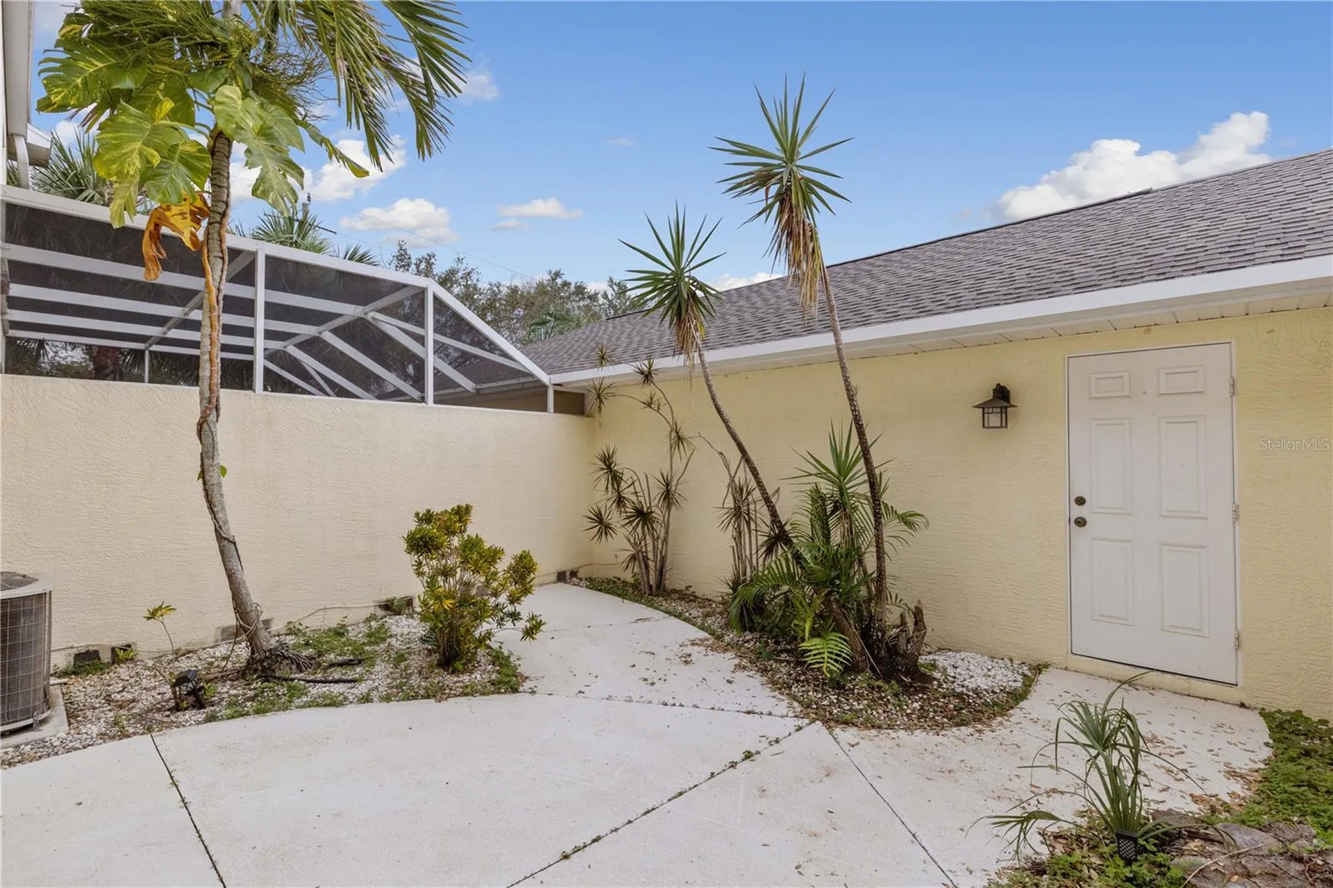 5650 Simonton Street Bradenton FL 34203