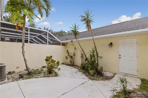 5650 Simonton Street Bradenton FL 34203