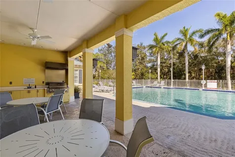 5650 Simonton Street Bradenton FL 34203