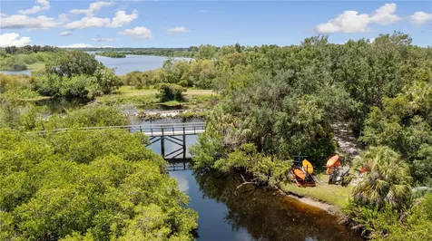 5650 Simonton Street Bradenton FL 34203