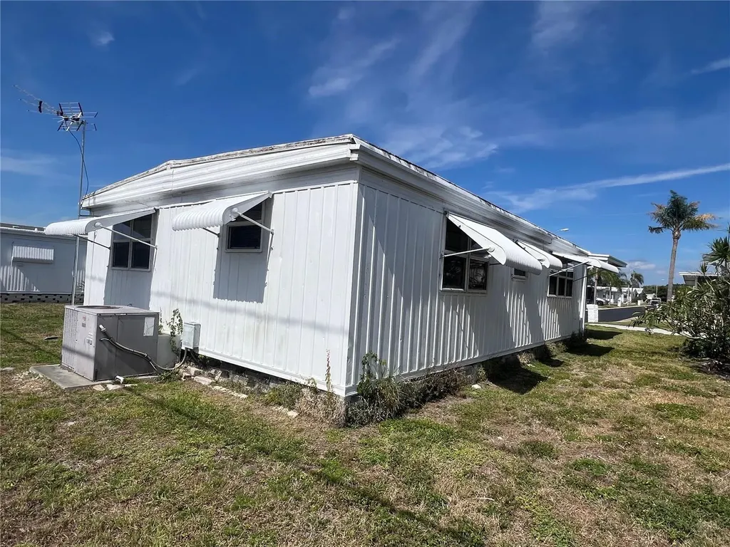 1500 County Road 1 Dunedin FL 34698