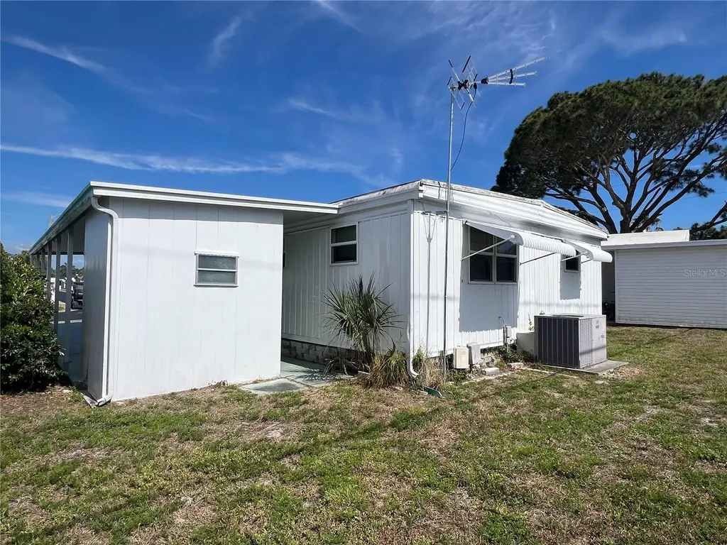 1500 County Road 1 Dunedin FL 34698