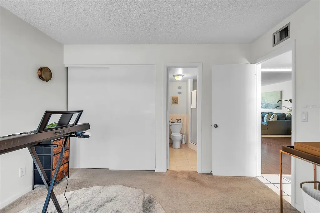 12200 Vonn Road Largo FL 33774