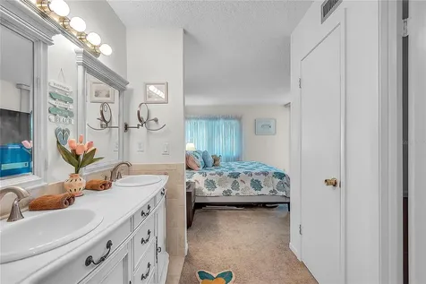 12200 Vonn Road Largo FL 33774