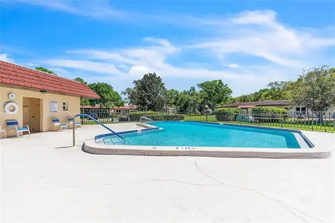 12200 Vonn Road Largo FL 33774