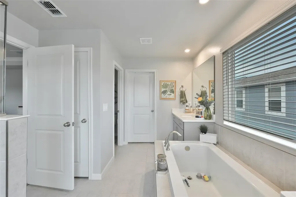 1123 Creek Valley Court Brandon FL 33511