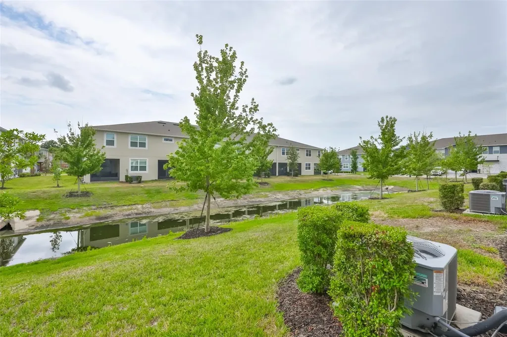 1123 Creek Valley Court Brandon FL 33511