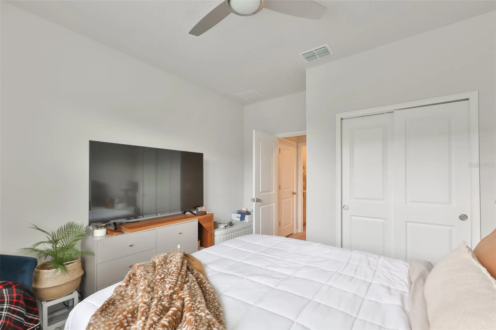 1123 Creek Valley Court Brandon FL 33511