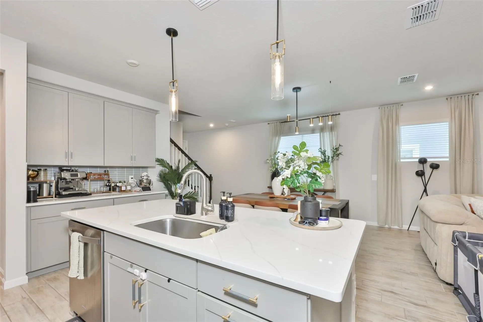 1123 Creek Valley Court Brandon FL 33511