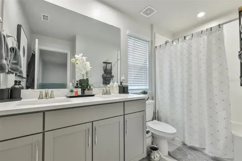 1123 Creek Valley Court Brandon FL 33511