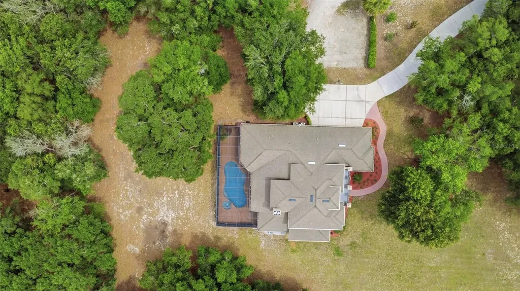 530 N Blue Lake Avenue Deland FL 32724
