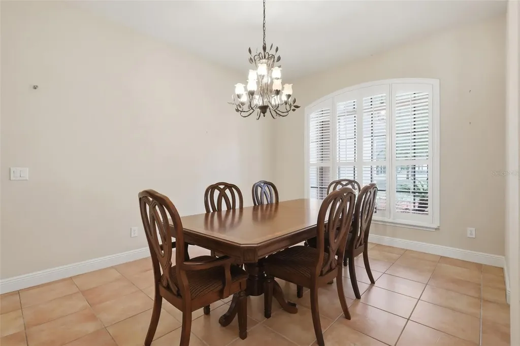 530 N Blue Lake Avenue Deland FL 32724