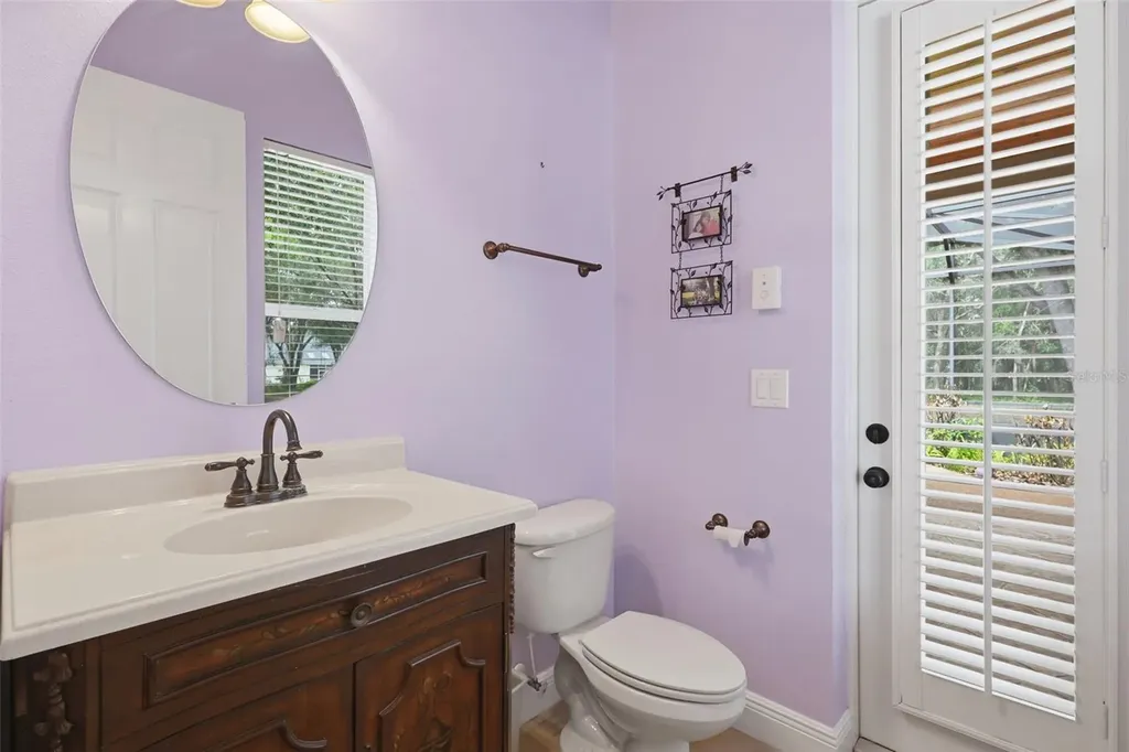530 N Blue Lake Avenue Deland FL 32724