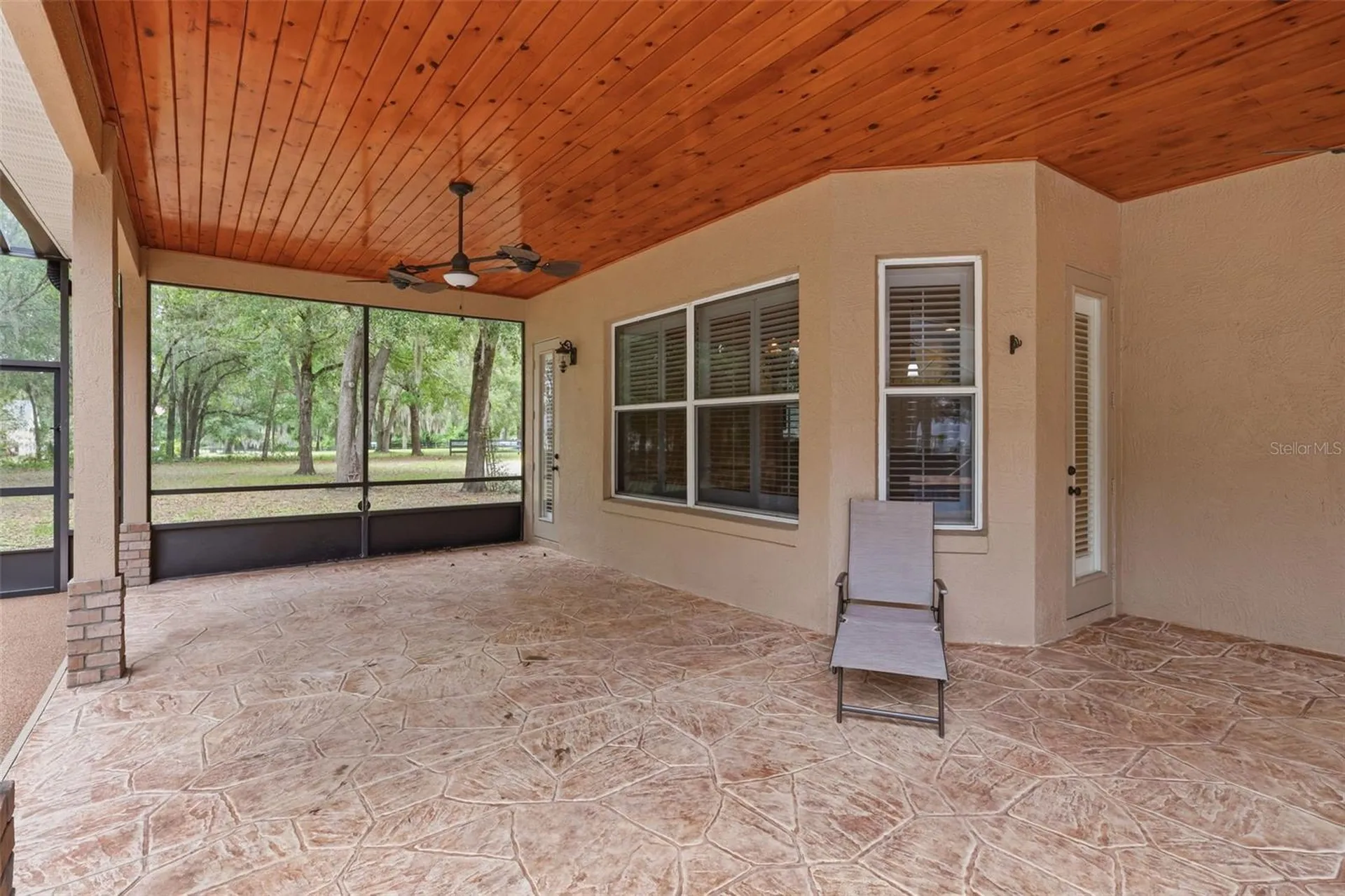 530 N Blue Lake Avenue Deland FL 32724