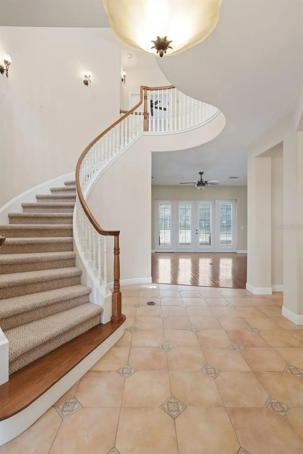 530 N Blue Lake Avenue Deland FL 32724