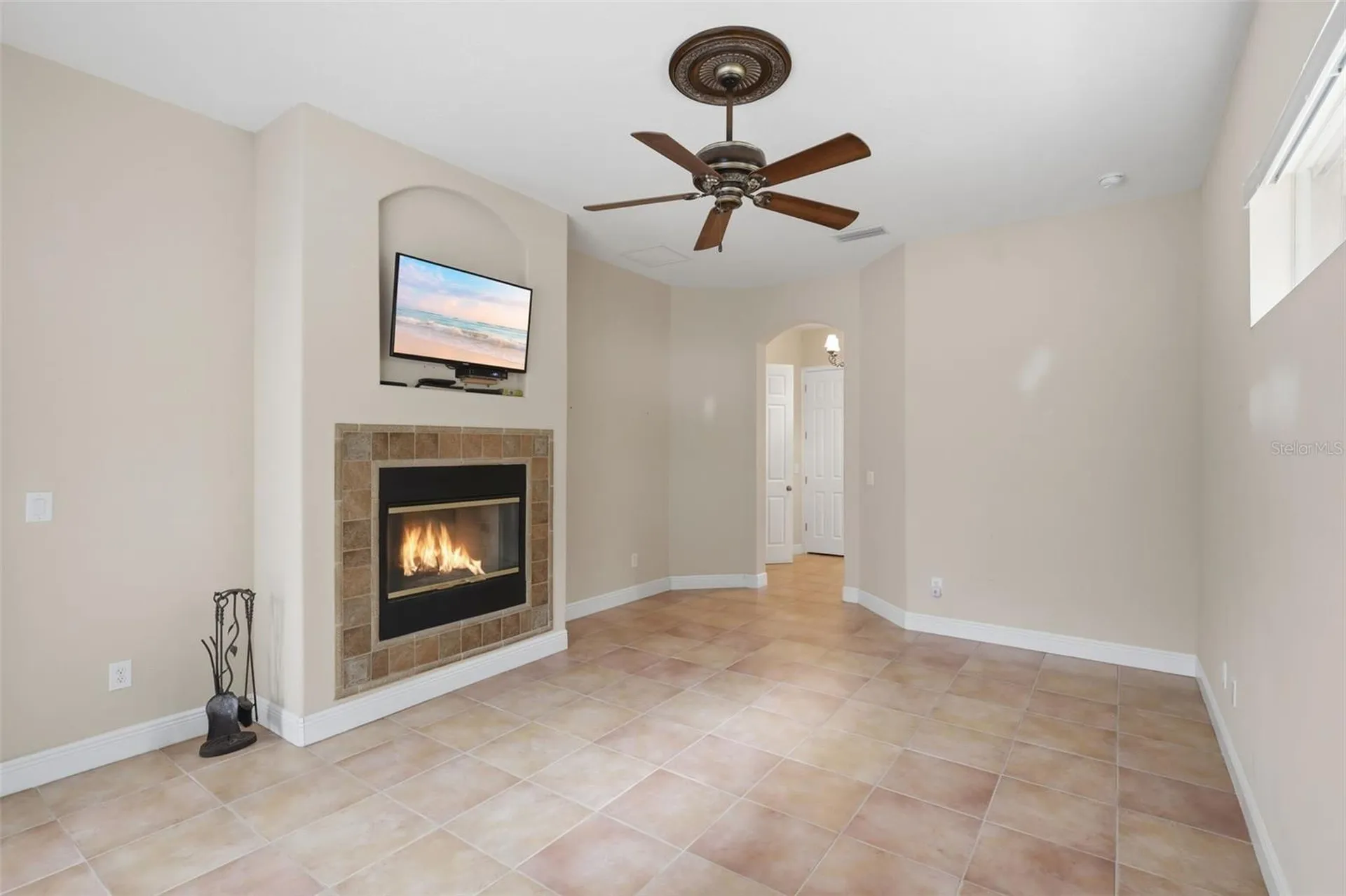 530 N Blue Lake Avenue Deland FL 32724