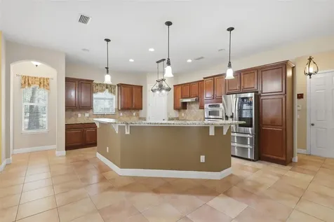 530 N Blue Lake Avenue Deland FL 32724