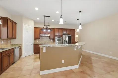 530 N Blue Lake Avenue Deland FL 32724