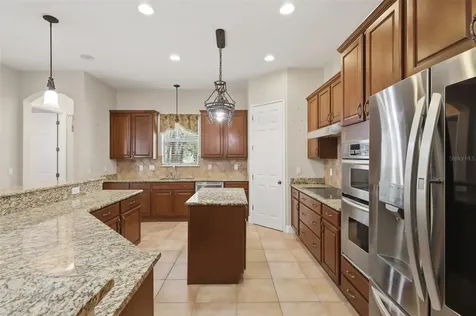 530 N Blue Lake Avenue Deland FL 32724